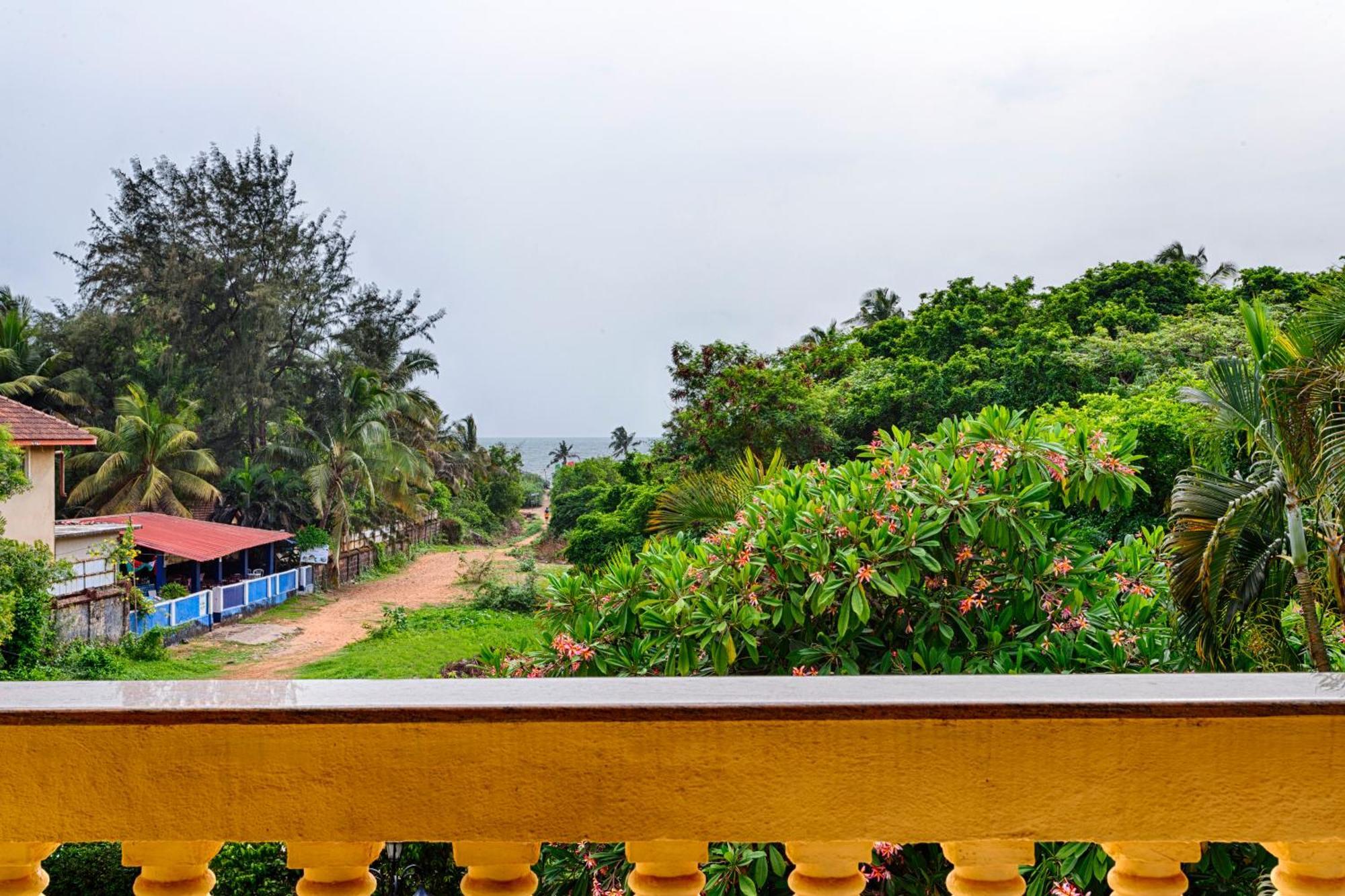 De Mandarin Beach Resort Suites & Villas, Candolim Exterior foto